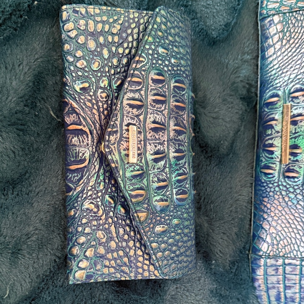 Brahmin Iridescent Blue Crocodile-Embossed Shoulder Bag and Wallet set - Picture 5 of 8